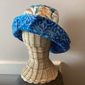 L Child Blue Ocean Sea Turtle Secret Heart Magic Sun Hat 20”